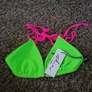 Skin Swim - Woman's bikini top Skin Swim - Woman's bikini top